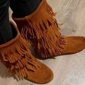 Minnetonka boots